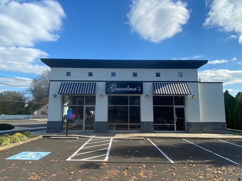 Primary Photo Of 2700 Easton Rd, Willow Grove Unknown For Lease