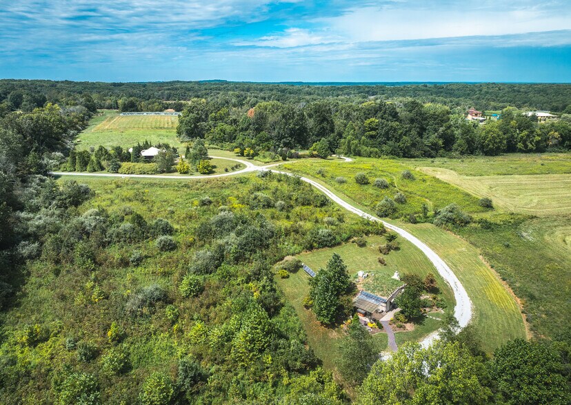 More Photos Of 295 Panthers Den Rd, Makanda Hotel For Sale