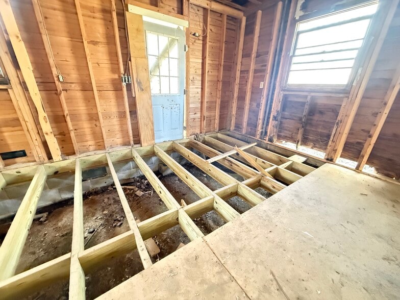 More Photos Of 3004 Rent Rd, Yadkinville Multifamily For Sale