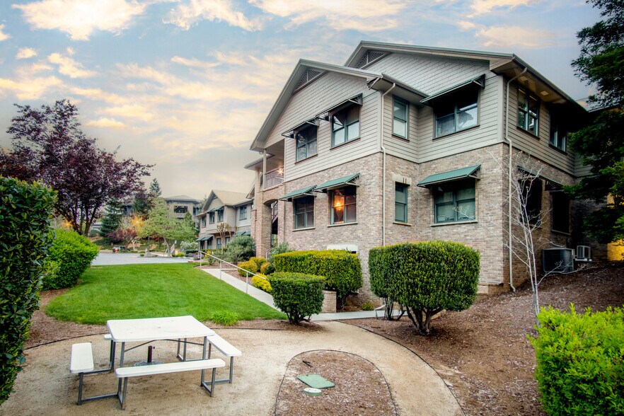 More Photos Of 140 Litton Dr, Grass Valley Medical For Lease