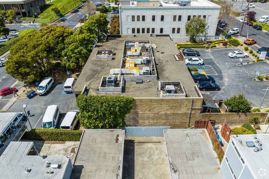 More Photos Of 323 89th St, Daly City Medical For Lease