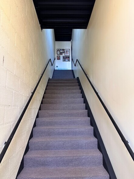More Photos Of 610 2nd St, Davis Storefront Retail Office For Lease