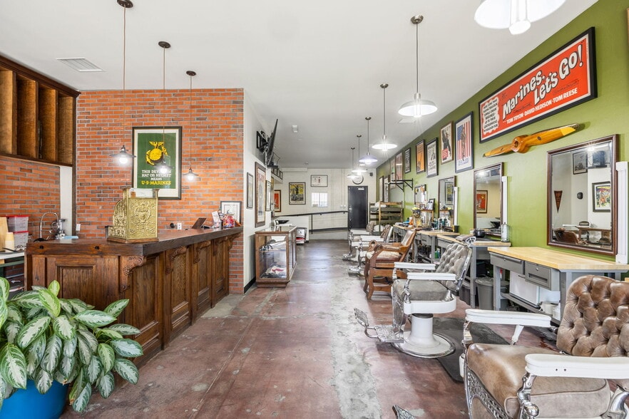 More Photos Of 21627 Sherman Way, Canoga Park Storefront For Sale