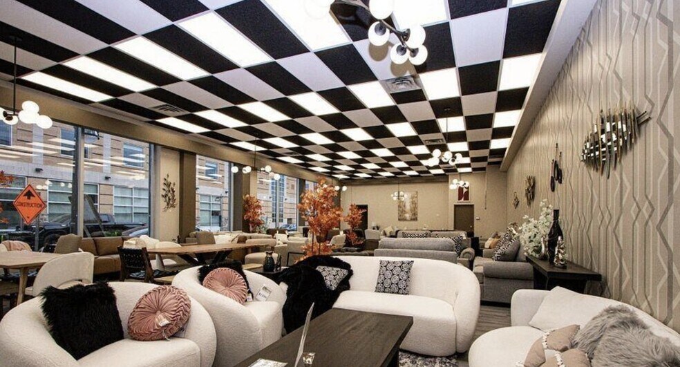 More Photos Of 217 King St, London Storefront For Lease