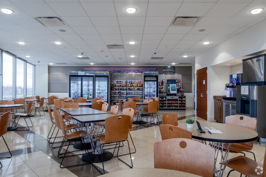 More Photos Of 5075 S Syracuse St, Denver Office For Lease