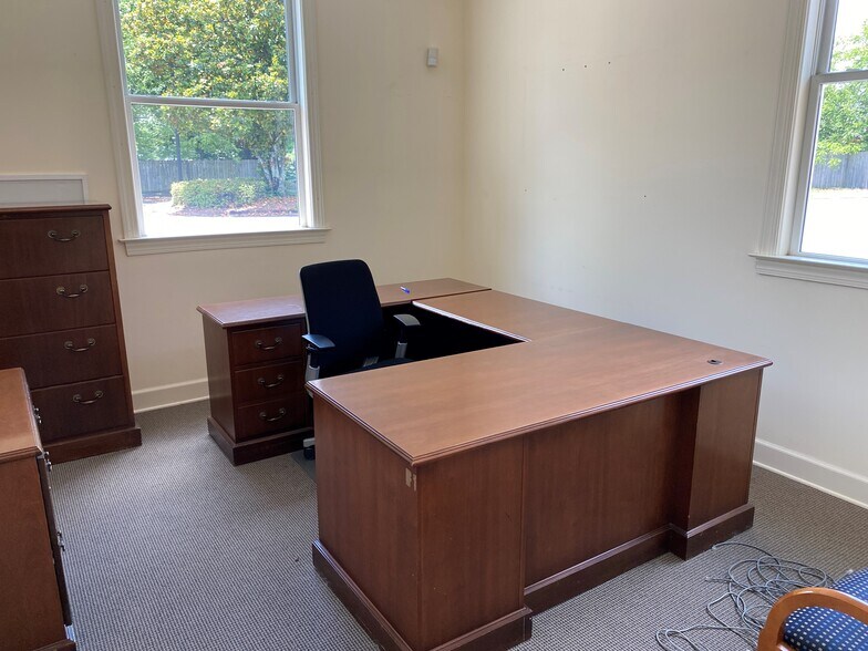 More Photos Of 1602 Walton Way, Augusta Bank For Sale