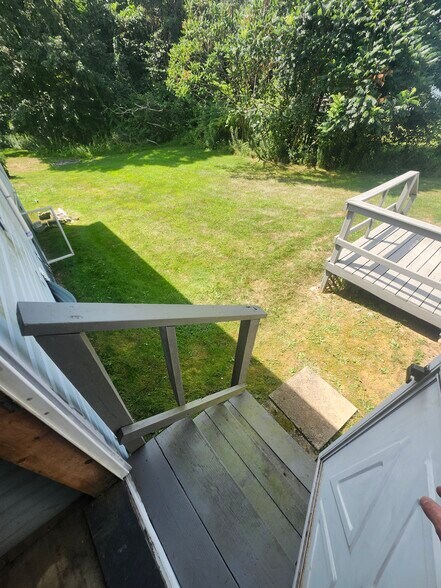 More Photos Of 147 Georgetown Rd, Beaver Falls Apartments For Sale