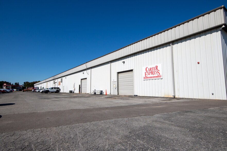 Primary Photo Of 9312 Madison Blvd, Madison Warehouse For Lease