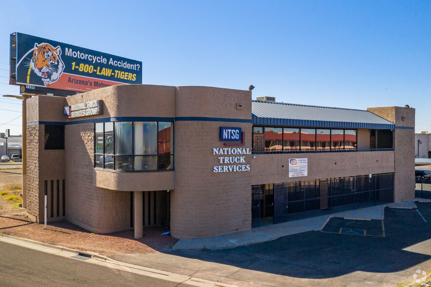 Primary Photo Of 1622 N Black Canyon Fwy, Phoenix Office For Lease