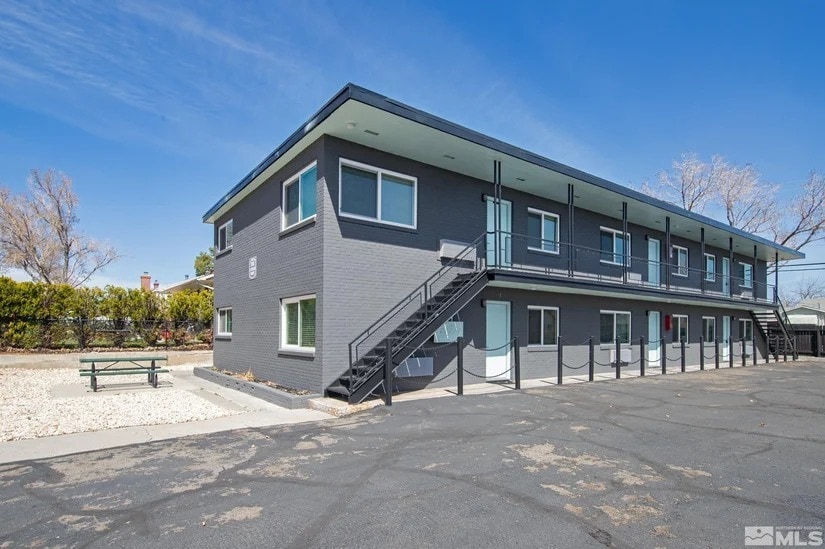 Primary Photo Of 1101 E Taylor St, Reno Apartments For Sale