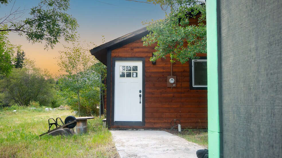 More Photos Of 49348 US Highway 285, Grant Restaurant For Sale