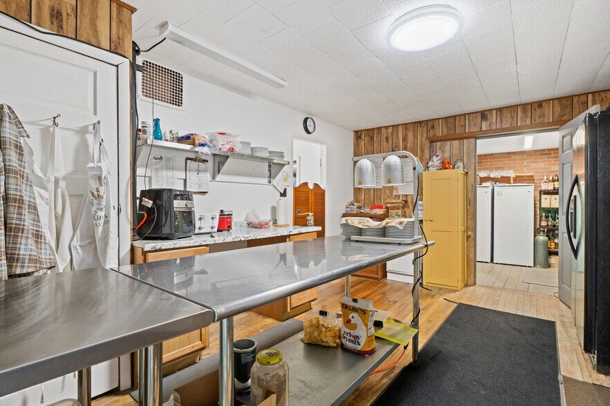 More Photos Of 7930 French Rd, Alpena General Retail For Sale