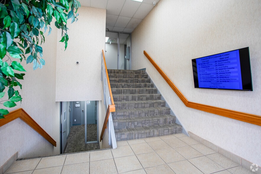 More Photos Of 3595 E Fountain Blvd, Colorado Springs Office Residential For Lease