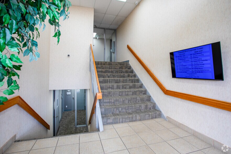 More Photos Of 3595 E Fountain Blvd, Colorado Springs Office Residential For Lease