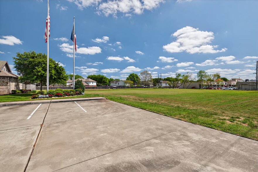 More Photos Of 2.43ac SH 249 & Decker Prairie Rd, Pinehurst Land For Lease