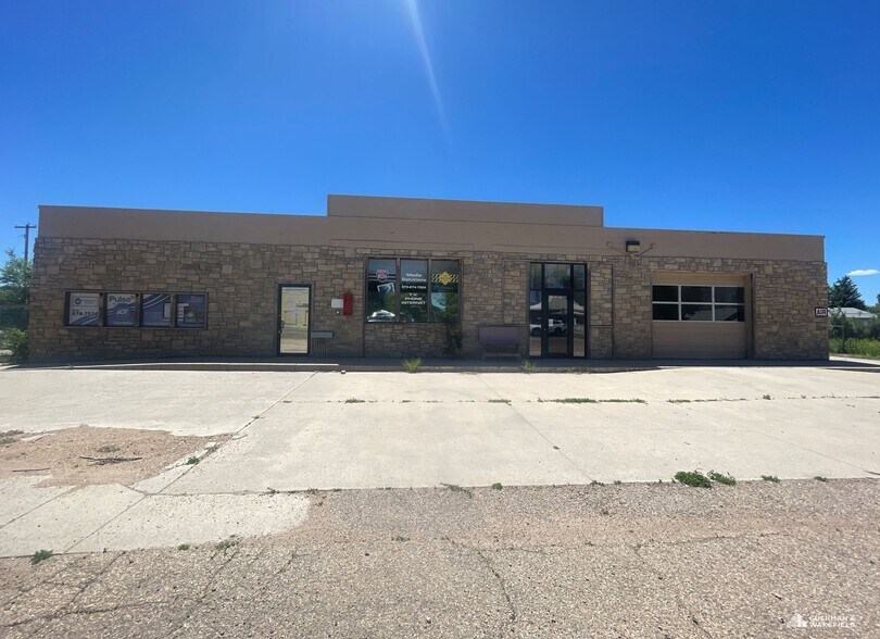 More Photos Of 106 W 4th St, Severance Warehouse For Sale