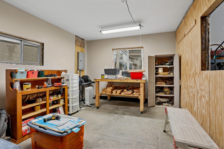 More Photos Of 2114 Wisconsin Ave, New Holstein Storefront Retail Residential For Sale