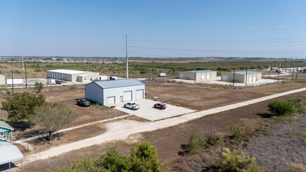 More Photos Of 6802 S Old Bastrop Hwy, San Marcos Land For Sale