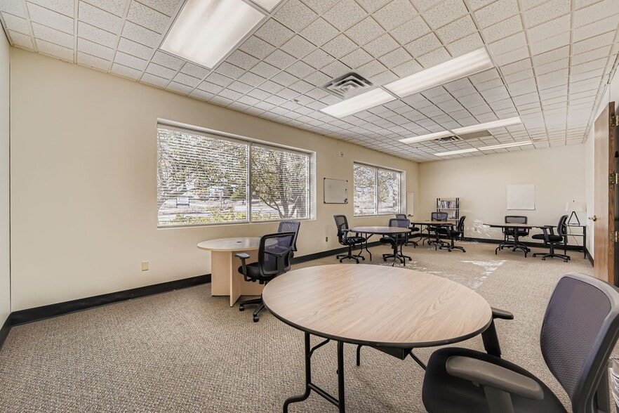 More Photos Of 12577 E Caley Ave, Englewood Office For Sale