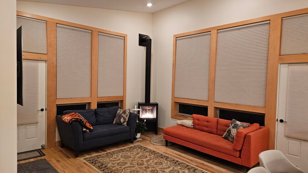 More Photos Of 304 Main St E, Cooke City Multifamily For Sale