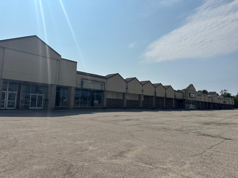 More Photos Of 2161-2259 W Vienna Rd, Clio Unknown For Lease