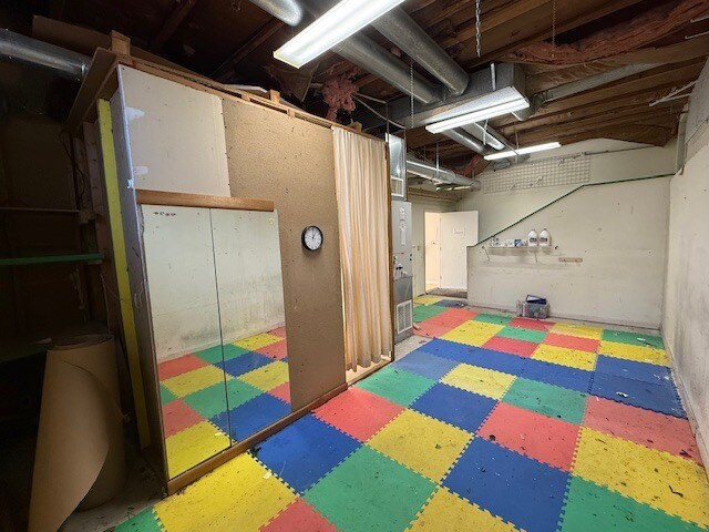 More Photos Of 29 Strong St, Amherst Specialty For Lease