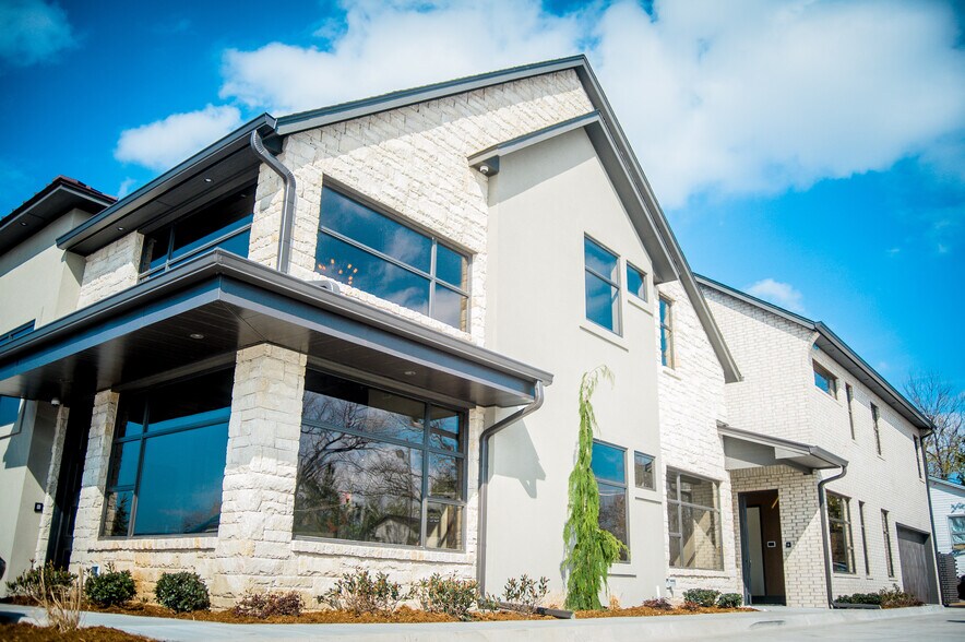 More Photos Of 616 S Post Rd, Midwest City Medical For Sale