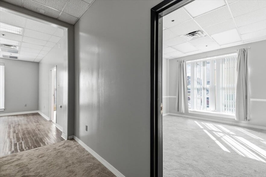 More Photos Of 16-22 E Union St, Wilkes-Barre Apartments For Sale