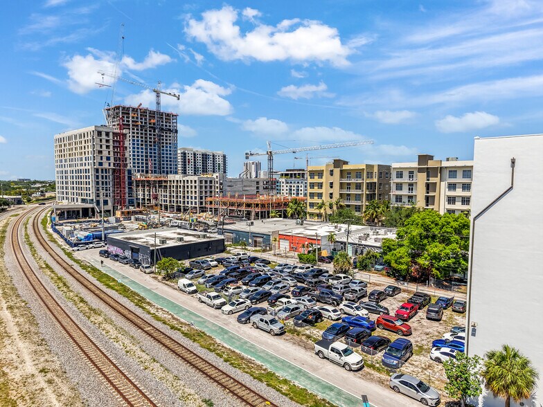 More Photos Of , Fort Lauderdale Unknown For Sale