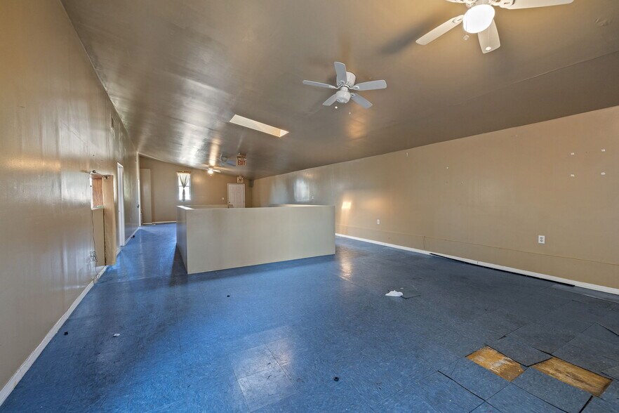 More Photos Of 10527 Compton Ave, Los Angeles Religious Facility For Sale