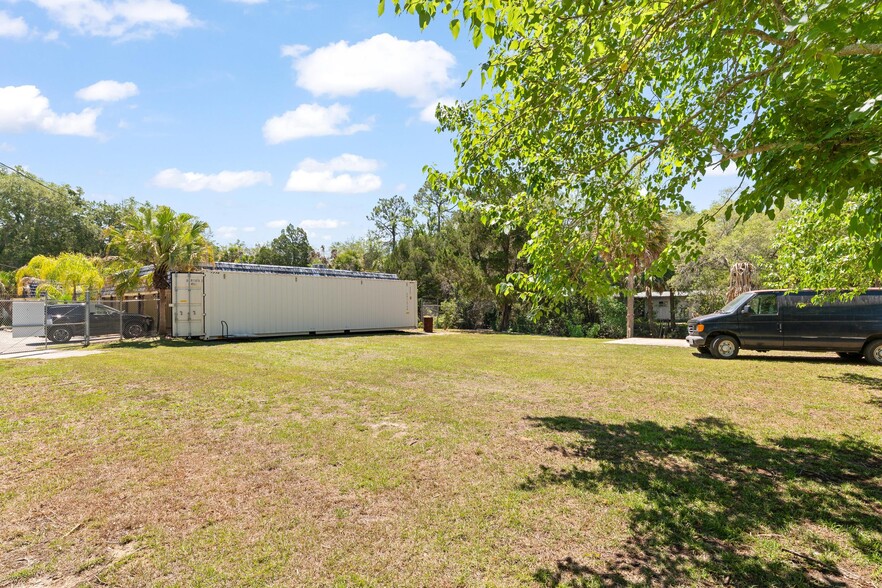 More Photos Of 6024 Cortez Blvd, Weeki Wachee General Retail For Sale
