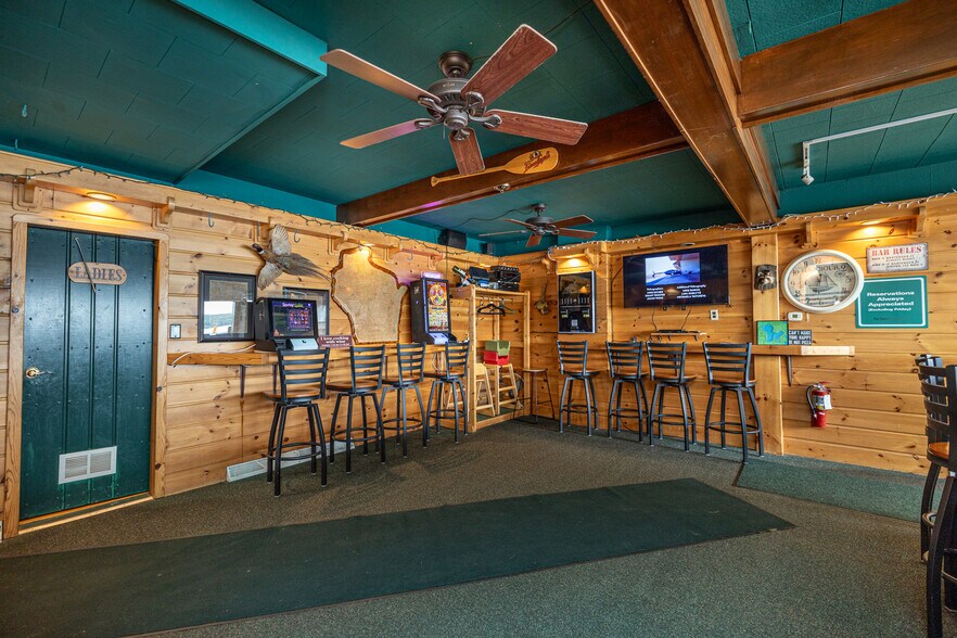 More Photos Of 10338 Big Arbor Vitae Dr, Woodruff Restaurant For Sale