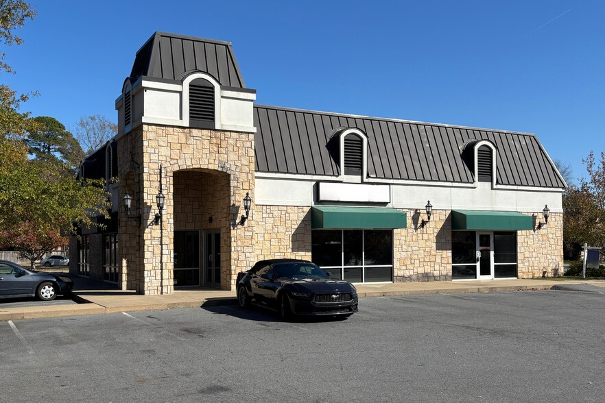 More Photos Of 105 Country Club Pky, Maumelle Office For Lease