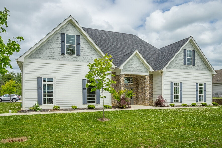 More Photos Of 7385 Applegate Ln, Chattanooga Medical For Lease