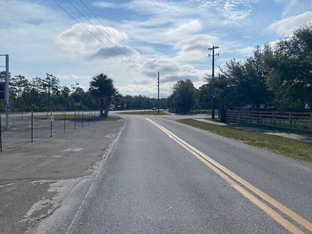 More Photos Of 6023 Kingsley Lake Dr, Starke Service Station For Sale