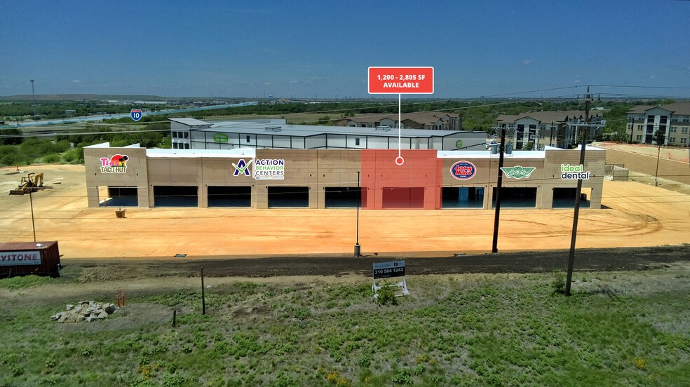 Primary Photo Of 1604 E at IH-10 E, Converse Storefront For Lease