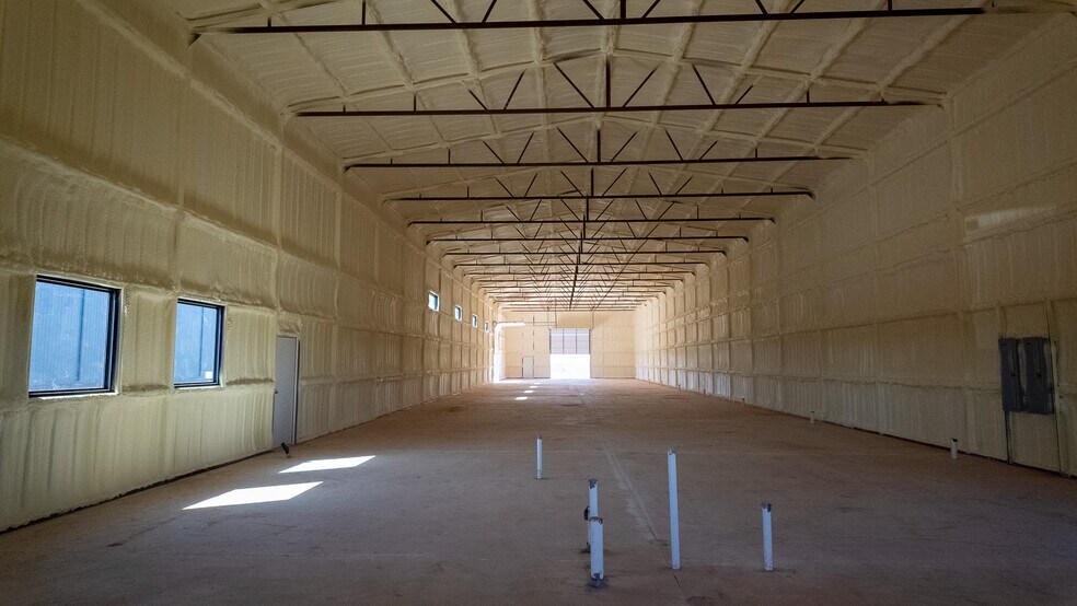 More Photos Of 11535 Black Sand Drive, Edmond Flex For Sale