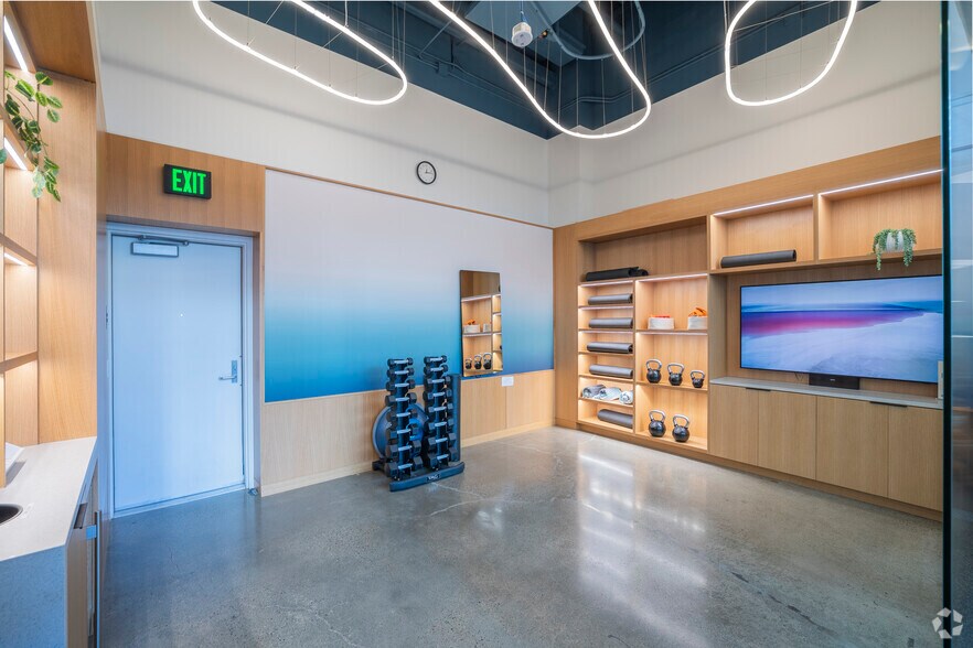 More Photos Of 1999 Harrison St, Oakland Coworking Space