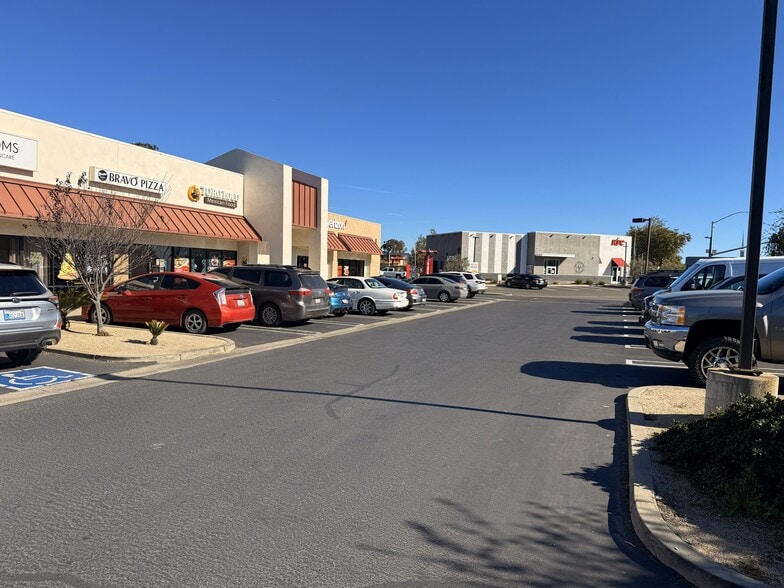 More Photos Of 129 W Central Ave, Lompoc Storefront Retail Office For Lease