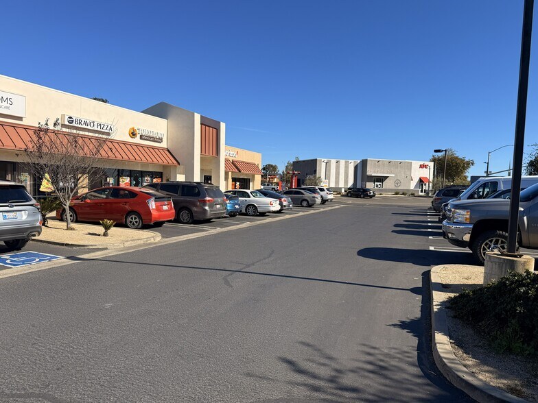 More Photos Of 129 W Central Ave, Lompoc Storefront Retail Office For Lease