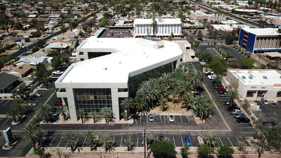 More Photos Of 1990 W Camelback Rd, Phoenix Office Residential For Lease