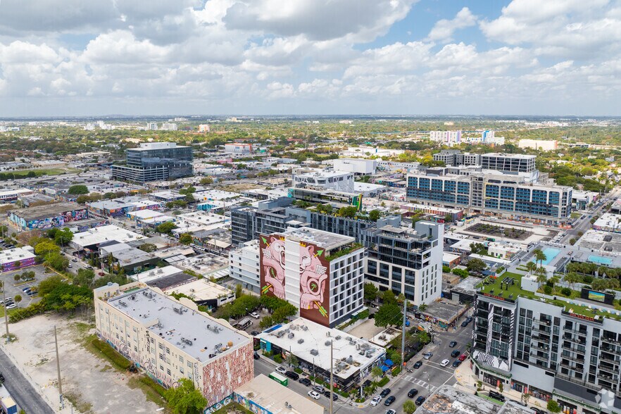 More Photos Of 218 NW 24th St, Miami Coworking Space