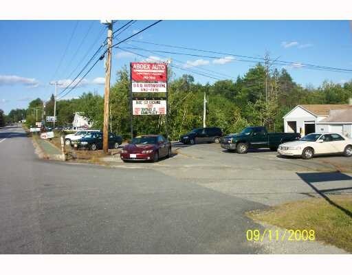 More Photos Of 454 Brunswick Ave, Gardiner Auto Repair For Sale