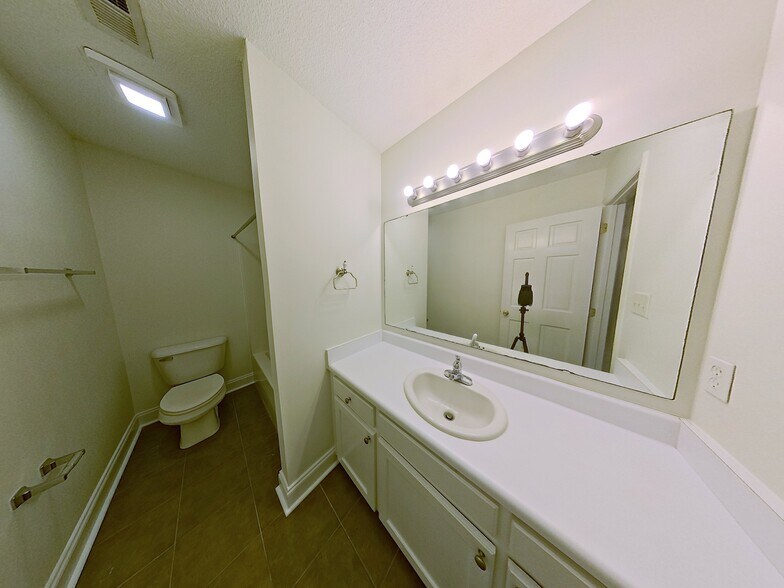 More Photos Of , Spartanburg Multifamily For Sale