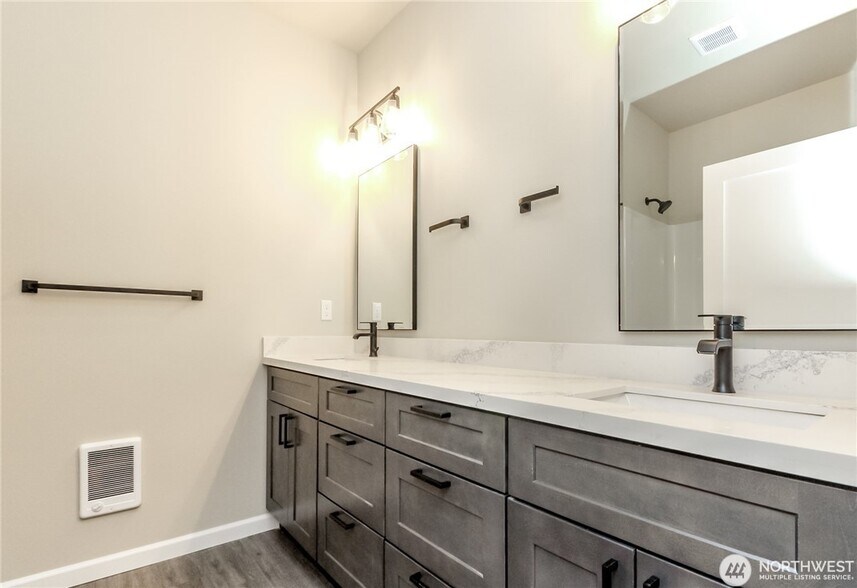 More Photos Of 4509 6th Ave, Tacoma Apartments For Sale