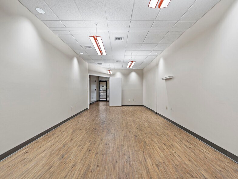 More Photos Of 731-745 Shotgun Rd, Sunrise Office For Sale