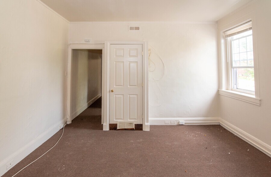 More Photos Of 3612 Eldorado Ave, Gwynn Oak Apartments For Sale