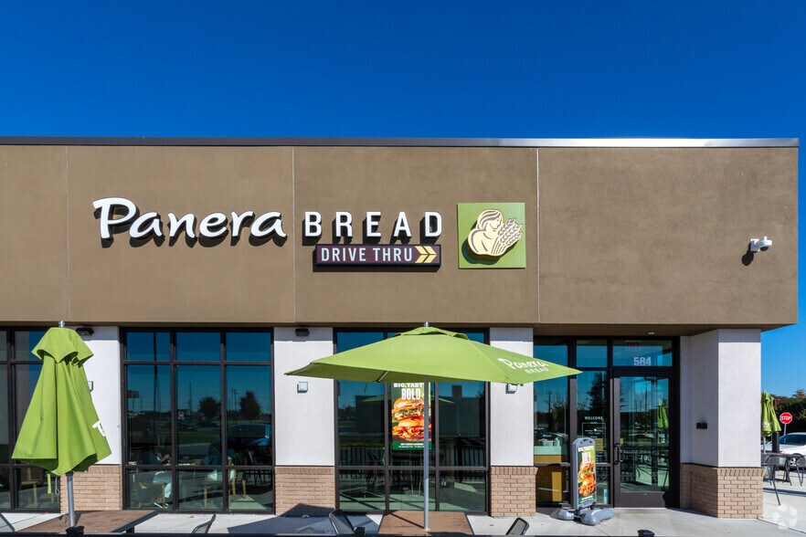 More Photos Of 584 Middletown Warwick Rd, Middletown Fast Food For Lease