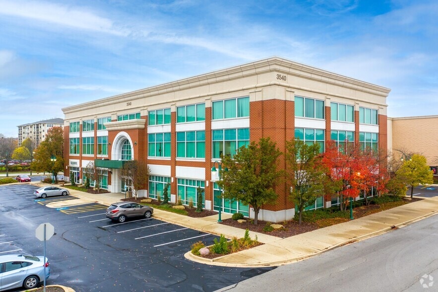 Primary Photo Of 3540 Seven Bridges Dr, Woodridge Medical For Lease
