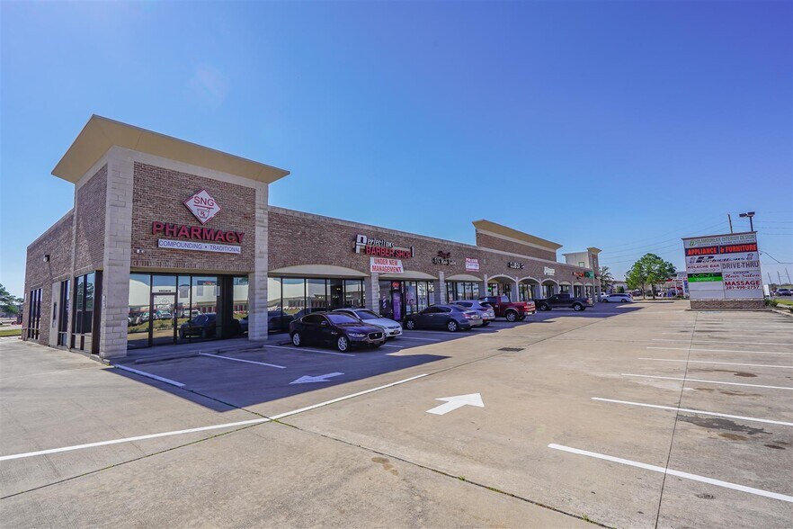 More Photos Of 15115 Westheimer Rd, Houston Storefront Retail Office For Lease
